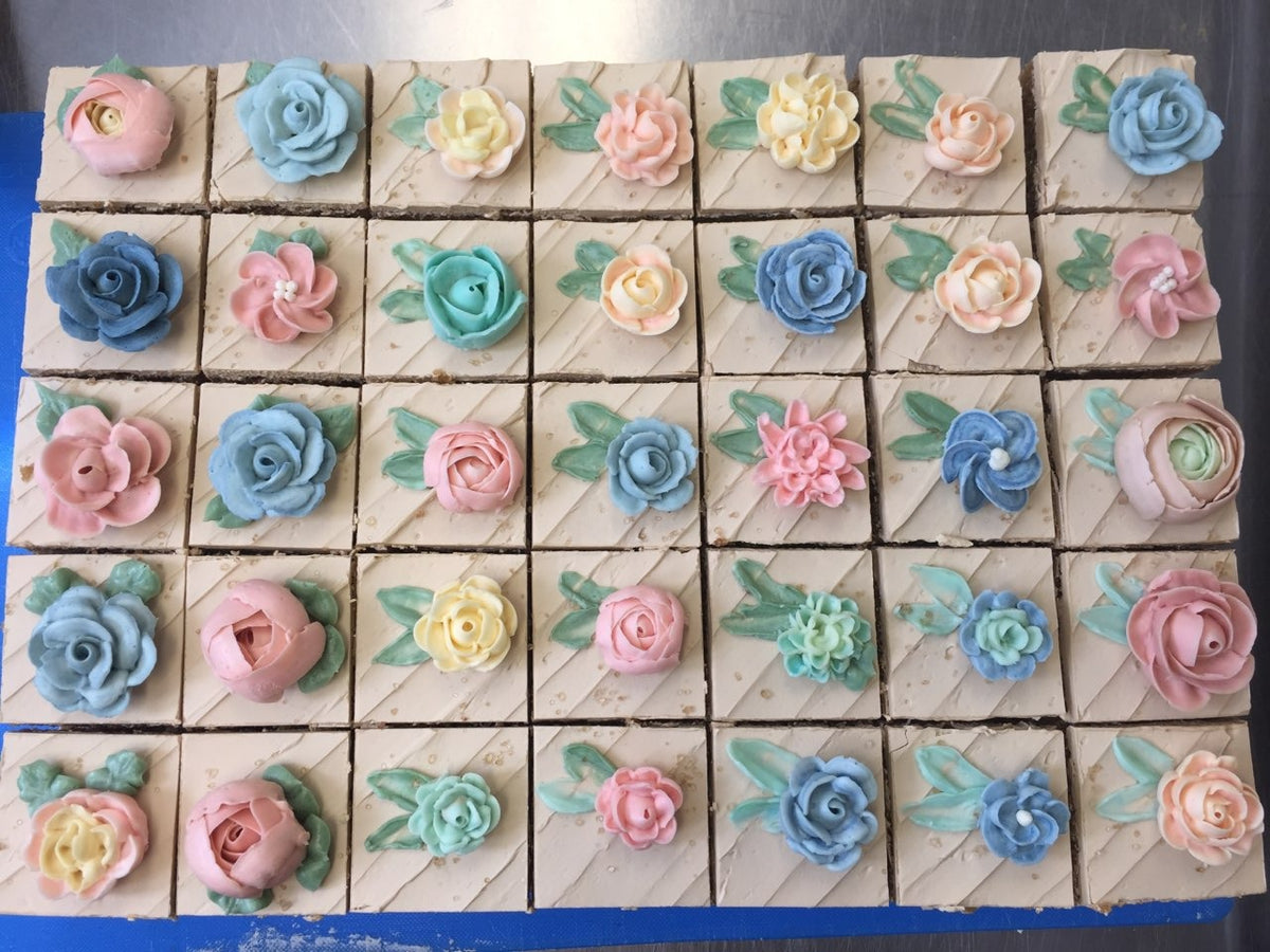 Cake design Floral buttercream design near me West Ashley